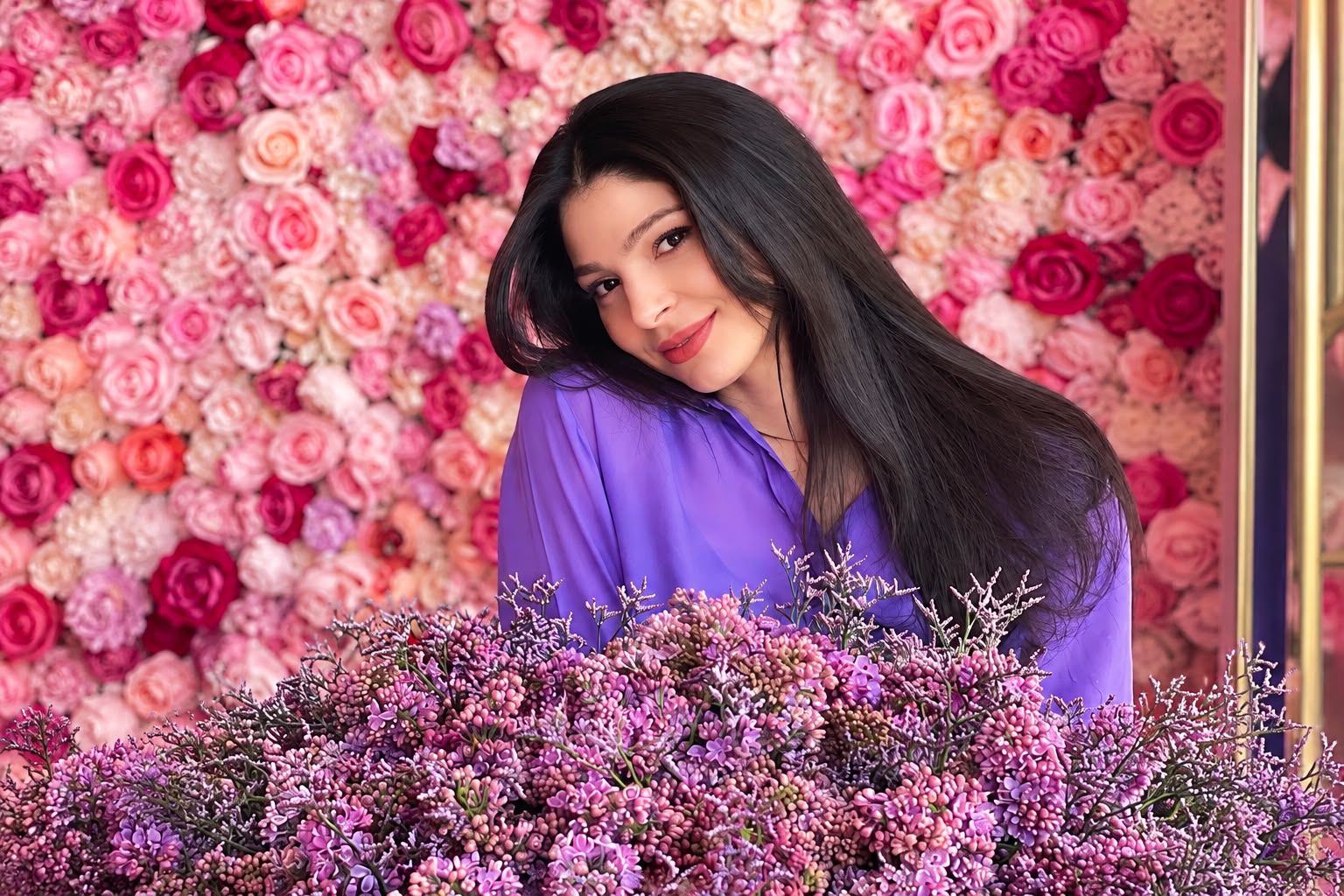 Yacha Bachmadova flowers stage